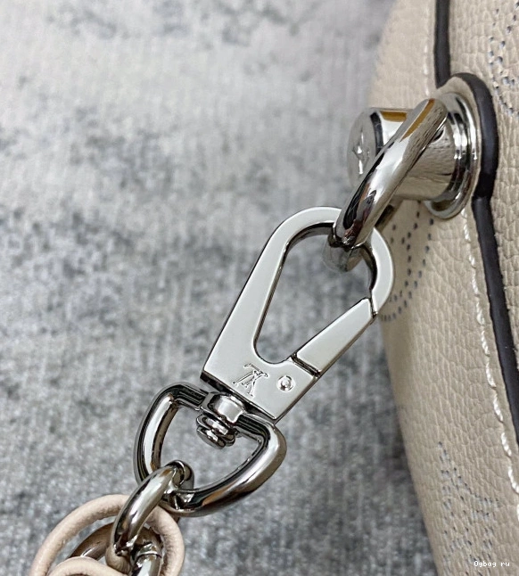 LOUIS WHY PM KNOT VUITTON 0812